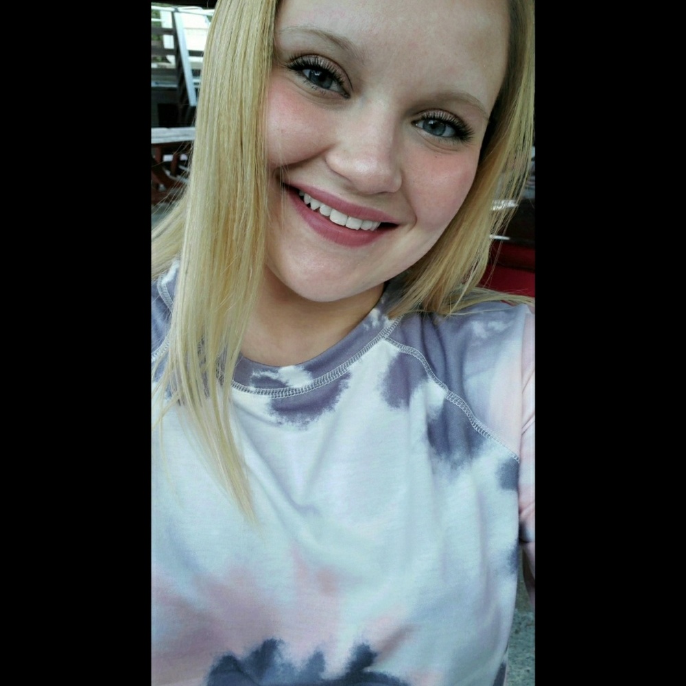 Meet your Posher, Paige